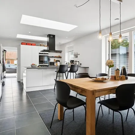 Helmi - 1km From The Sea By Interhome